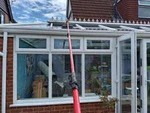 window cleaners in Laindon